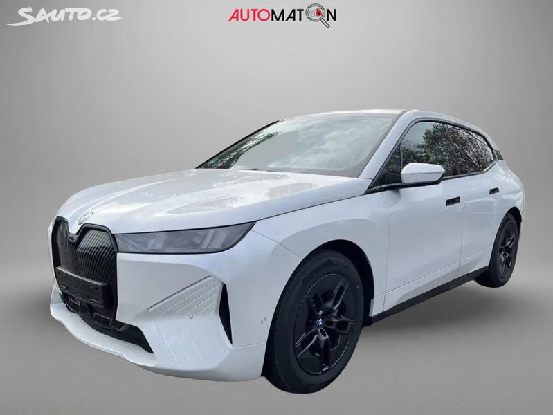 BMW iX, xDrive45 Vzduch HuD 360 DA Pro